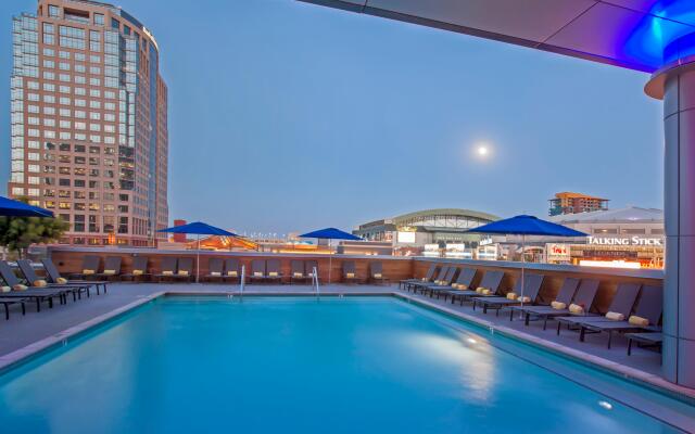 Kimpton Hotel Palomar Phoenix Cityscape by IHG