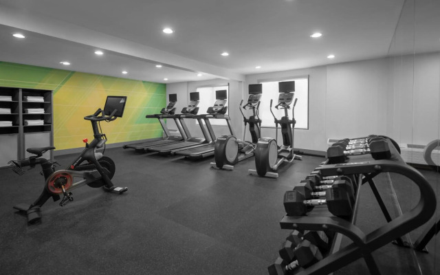 Holiday Inn Hasbrouck Heights-Meadowlands by IHG