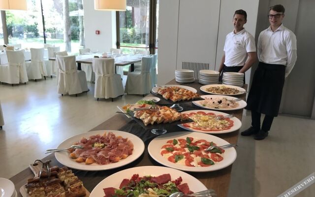 Hotel Mediterraneo