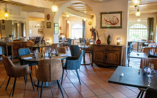 Le relais fleuri, Hôtel et restaurant Logis - Avallon