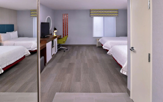 Hampton Inn & Suites Carson City