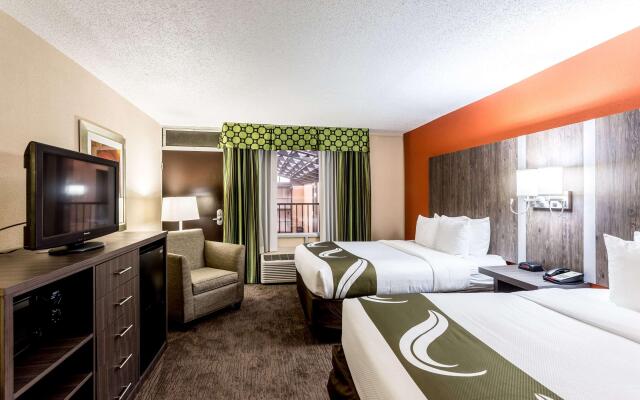 Comfort Inn & Suites Nashville Downtown – Stadium