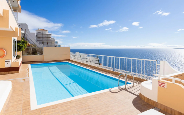 Home2Book Amazing Sea Views, Terrace & Pool