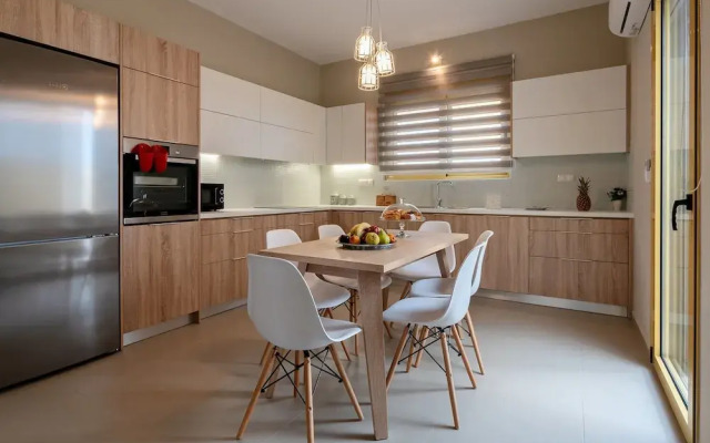 Modern Villa in Mariou With Private Pool