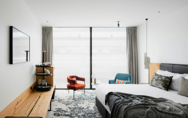 Ebb-Dunedin – Guest Rooms – Dunedin