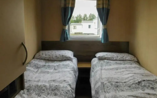 Lynch Lane Lodge - Relax in Weymouth