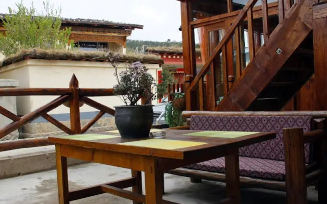 Happy Times Theme Inn