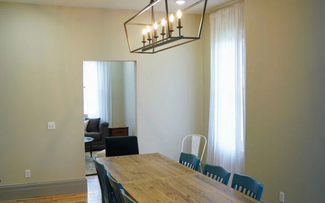 1003 N Franklin 4Bed/3Bath Home