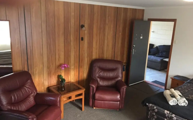 Alexandra Motor Lodge