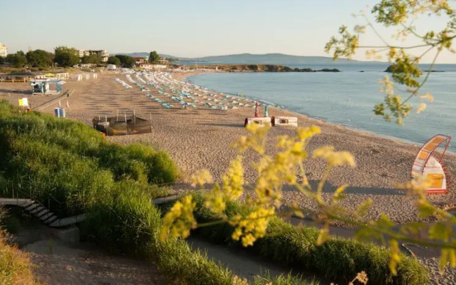 Lozenets Beach Park