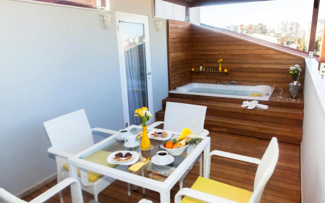 Letstay Hotel - Adults Only