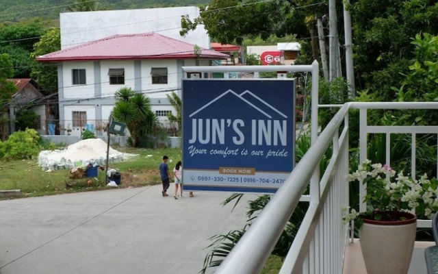 Jun's Inn