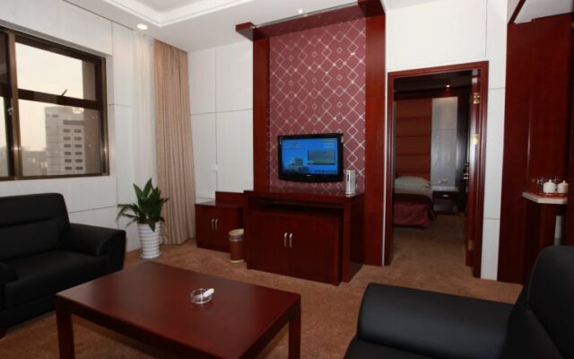 Crown Plaza