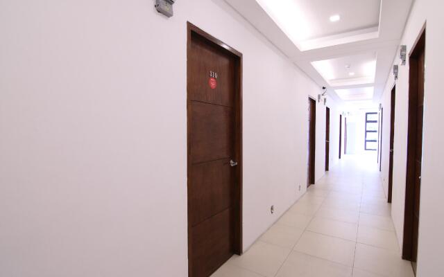 OYO 108 Spiral Suites (Quarantine Hotel)