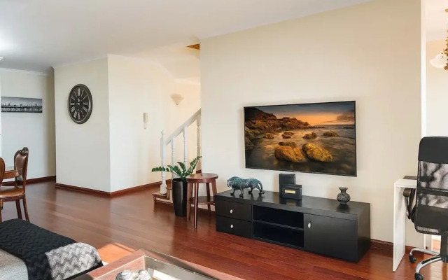 Armando House Ocean View