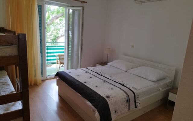 Mare - 150 m From Beach - A3