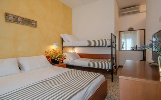 Hotel Mia