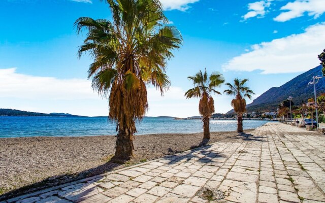 Spacious Holiday Home in Astakos Near the Sea