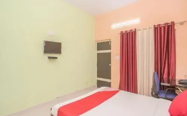 Hotel Aaira Inn By OYO Rooms