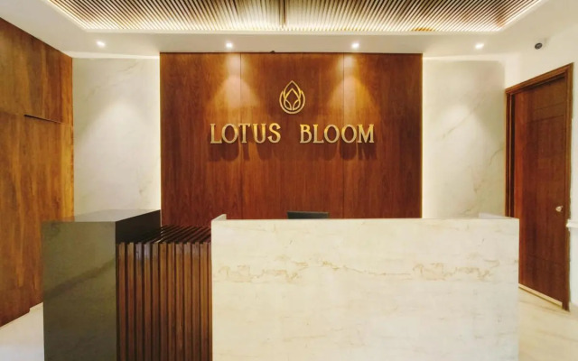 Hotel Lotus Bloom