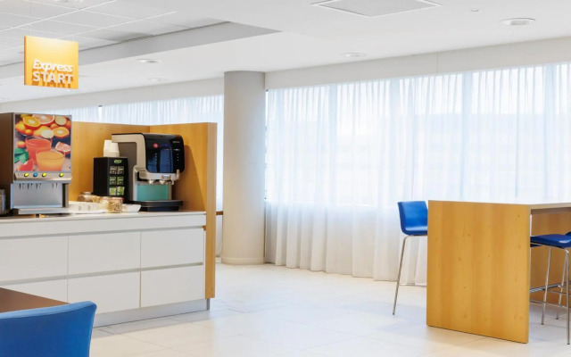 Holiday Inn Express Amsterdam - Arena Towers by IHG