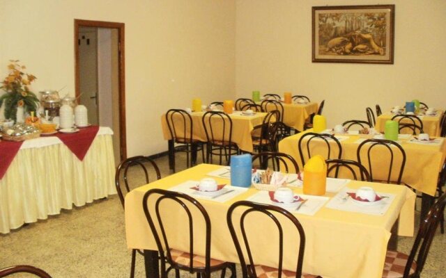 Hotel Mucciolini