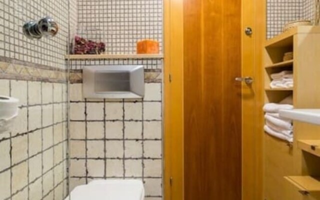 Comfortable 3 Bedroom Amazing Views Over Barcelona
