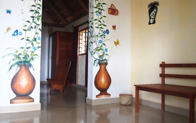 Caliente Beach Lodge