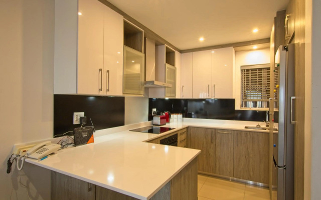 Modern Seaview Apartment