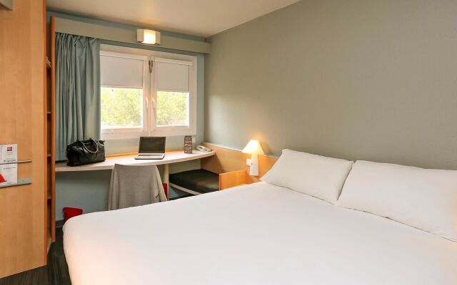 ibis Nimes Ouest