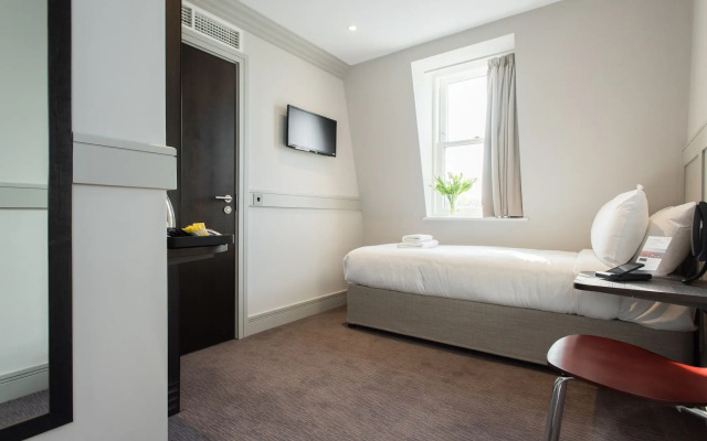 Mowbray Court Hotel
