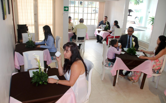 Hotel Prado 34 West