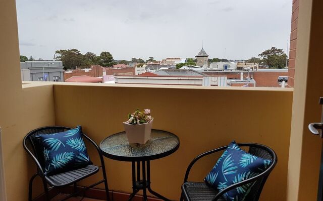 Beau Monde Apartments Newcastle - Hamilton Studio