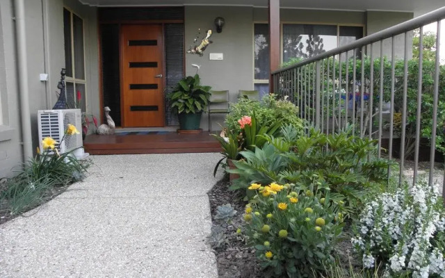 Escape Bed & Breakfast