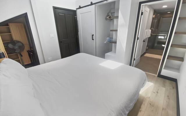 Woodside 207 4 Bedroom Home by RedAwning