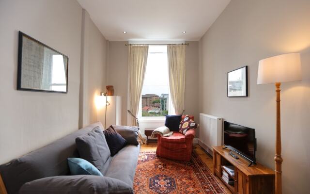 Classic City Apartment