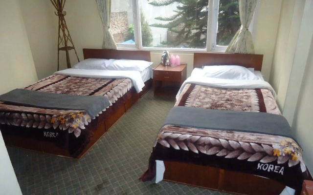 Hotel Discovery Inn