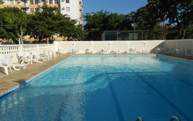 Gohouse - Pontoes 703
