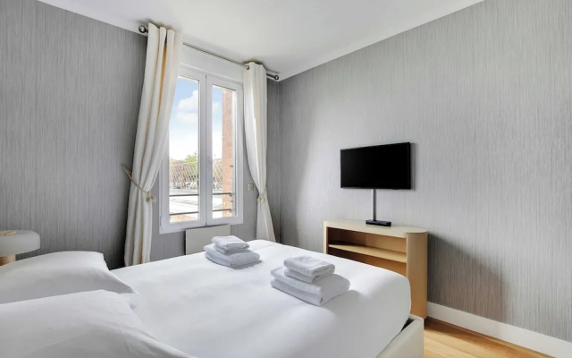 Stunning Apartment - 3br/6p - La Dafense