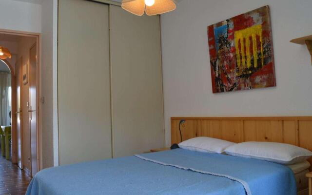 Appartement Saint-Cyprien, 2 pièces, 6 personnes - FR-1-225D-4