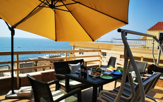 Apartment near Lady of the Sea & Phoenician Wall