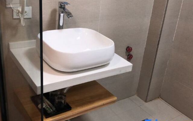 Xuequan Express Hotel