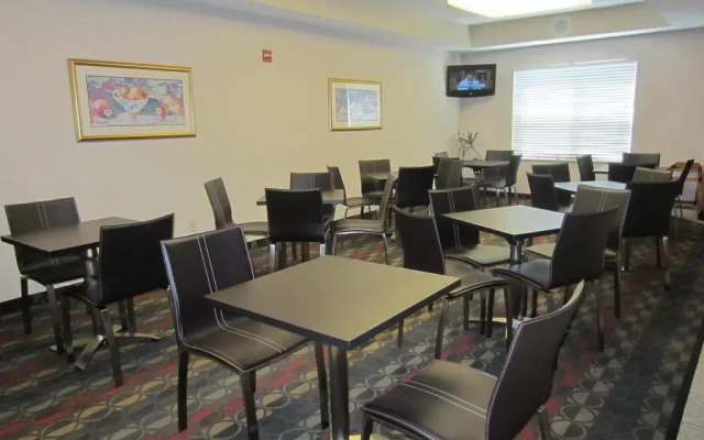 Comfort Suites Downtown Sacramento