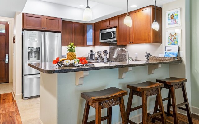 Hali'i Kai At Waikoloa 2b 2 Bedroom Condo by RedAwning