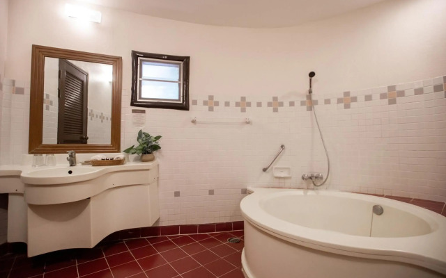 Imperial Phukaew Hill Resort