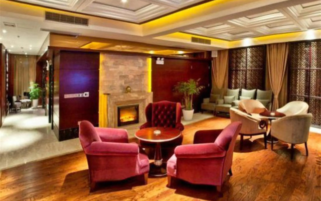 Ruihao Art Boutioue Hotel
