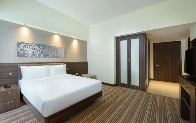 Hampton by Hilton Dubai Airport