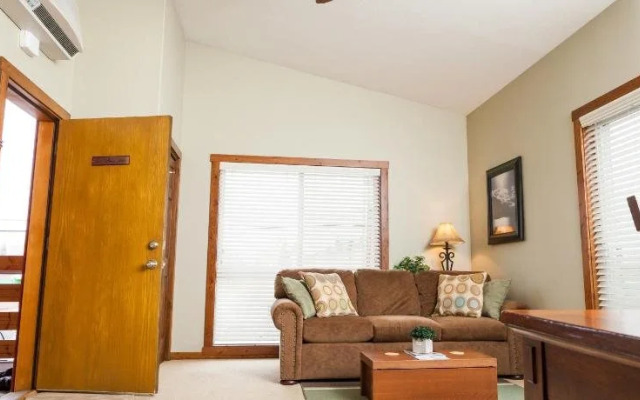 Glacier Ridge Suites