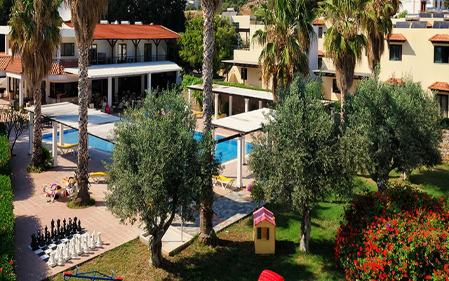 Pefkos Village Resort