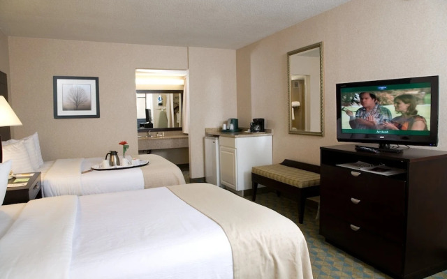 Holiday Inn Lake Guntersville